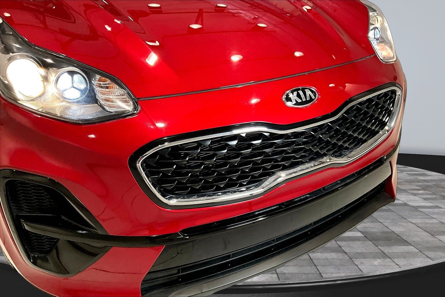 Used 2020 Kia Sportage LX FWD image 32