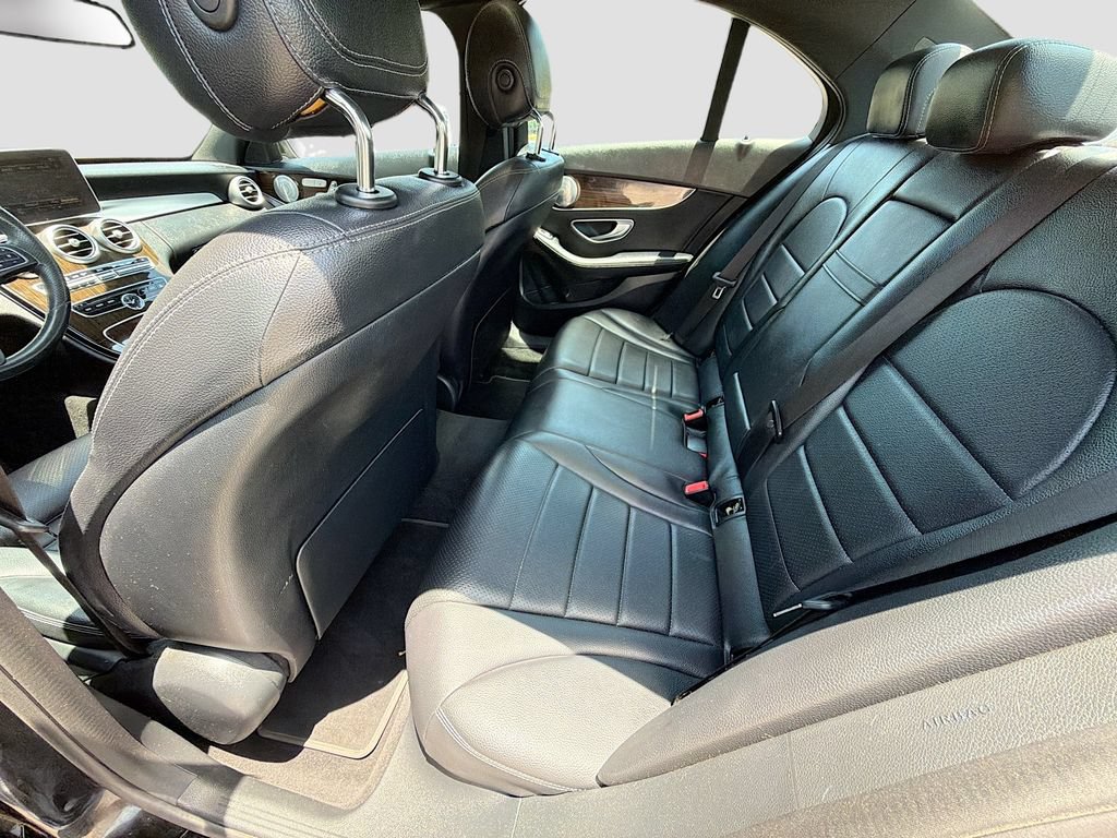 Used 2018 Mercedes-Benz C 300 4MATIC Sedan image 29