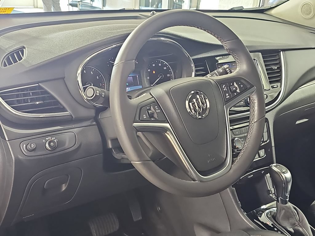 Used 2022 Buick Encore Preferred w/ Safety Package AWD/4WD image 19