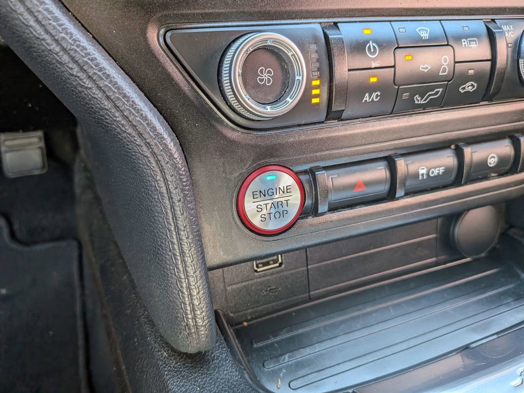 Used 2019 Ford Mustang GT image 21