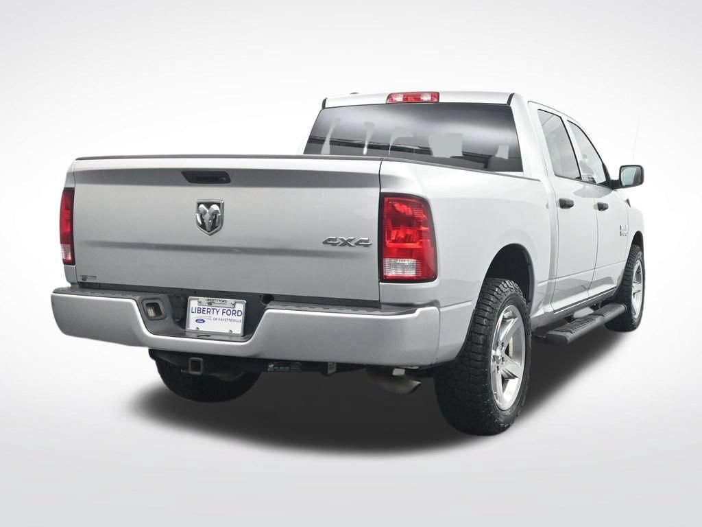 Used 2017 RAM 1500 Express AWD/4WD image 7