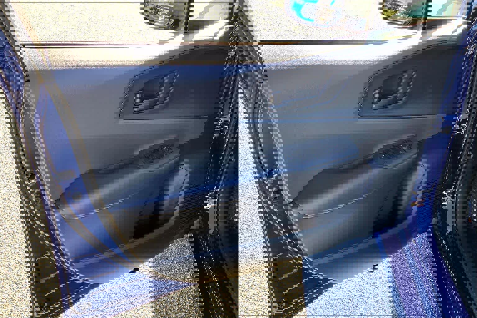 Used 2023 Toyota Prius LE image 20