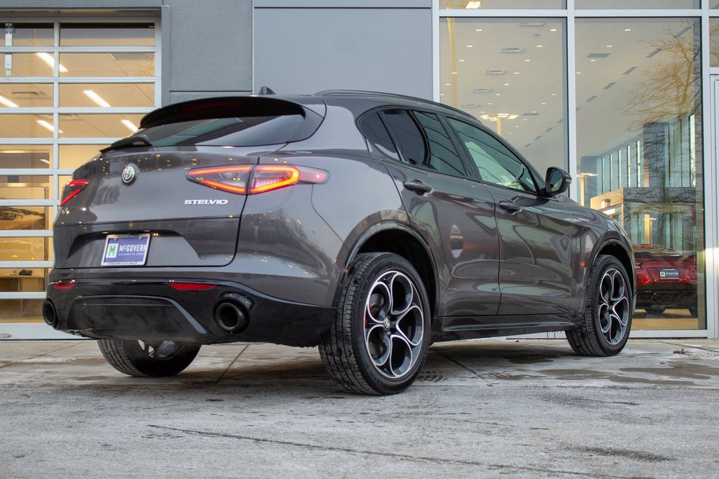 Used 2025 Alfa Romeo Stelvio Sprint w/ Veloce Package image 10