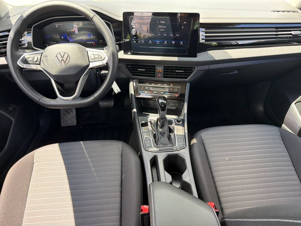 Certified 2025 Volkswagen Jetta S FWD image 18