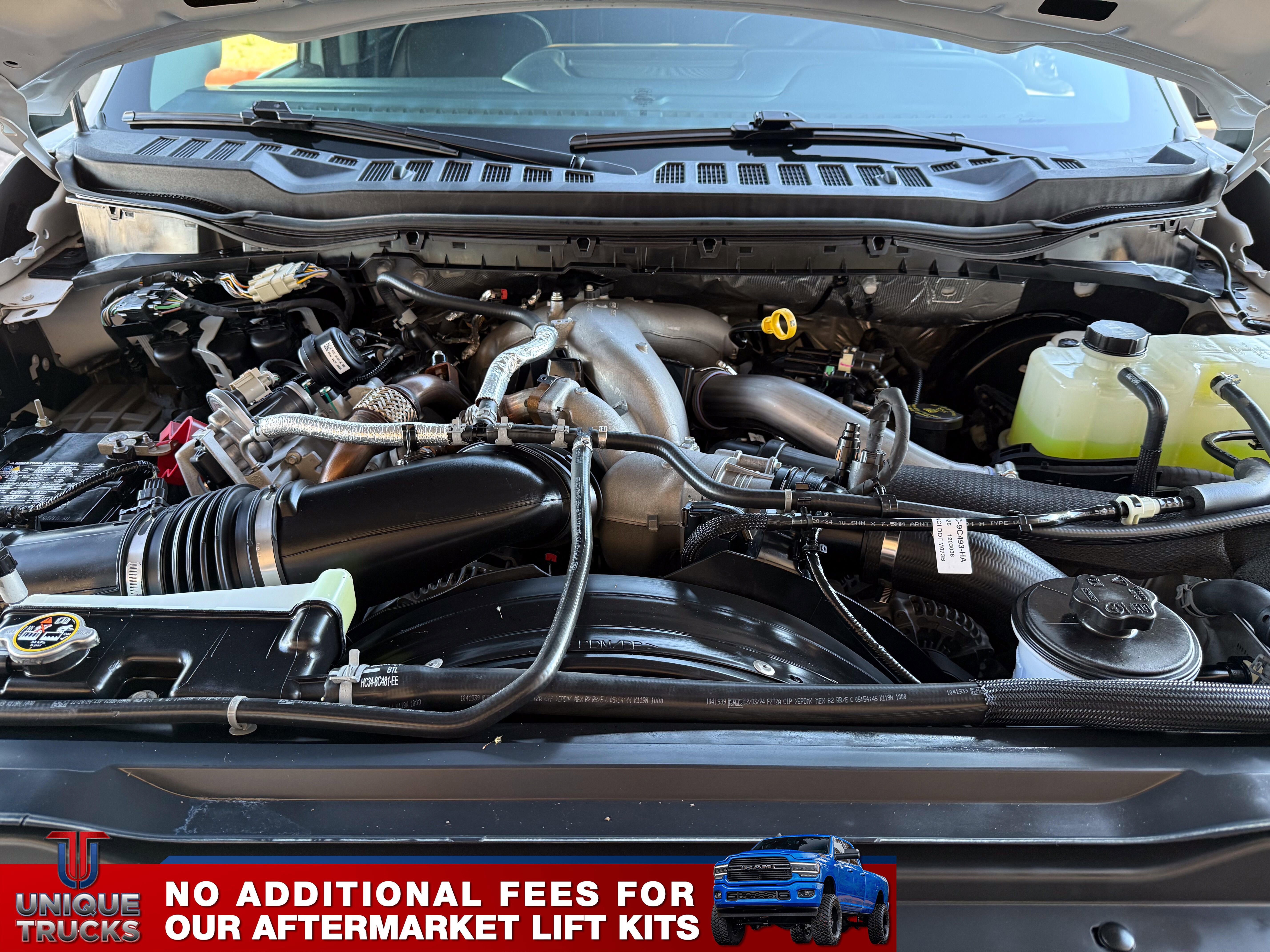 Used 2025 Ford F350 Lariat image 13