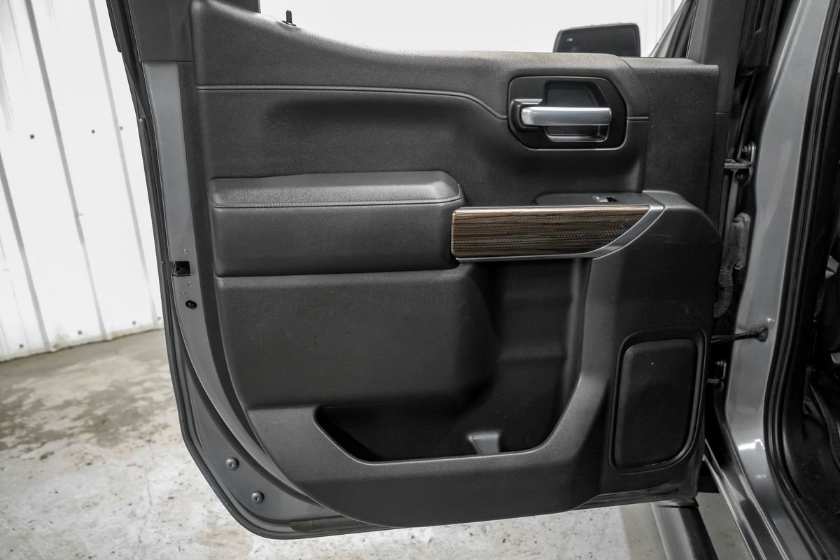 Used 2019 Chevrolet Silverado 1500 RST AWD/4WD image 44
