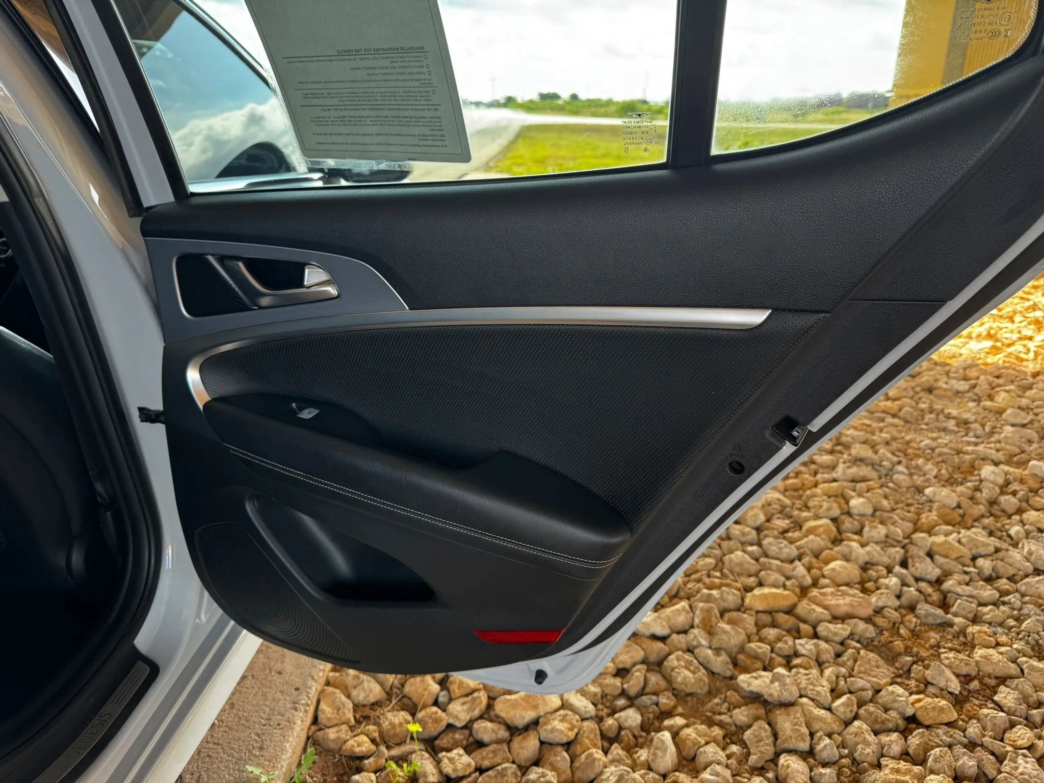 Used 2020 Genesis G70 3.3T w/ Elite Package image 23