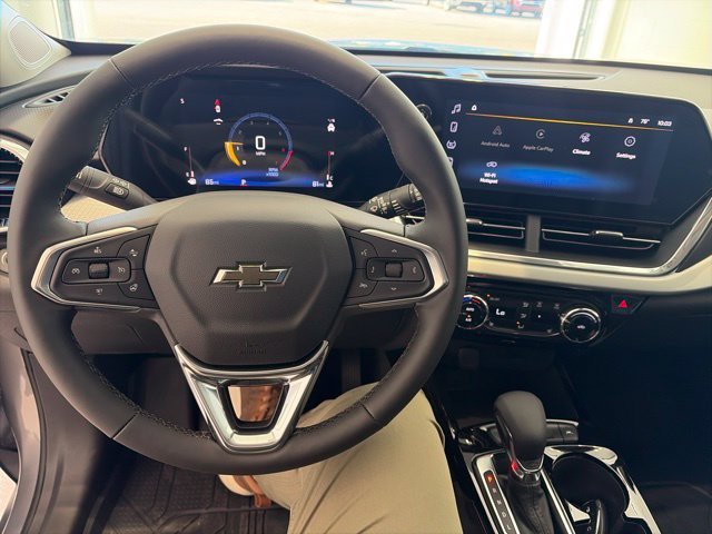 New 2026 Chevrolet Trax LT w/ Driver Confidence Package FWD image 13