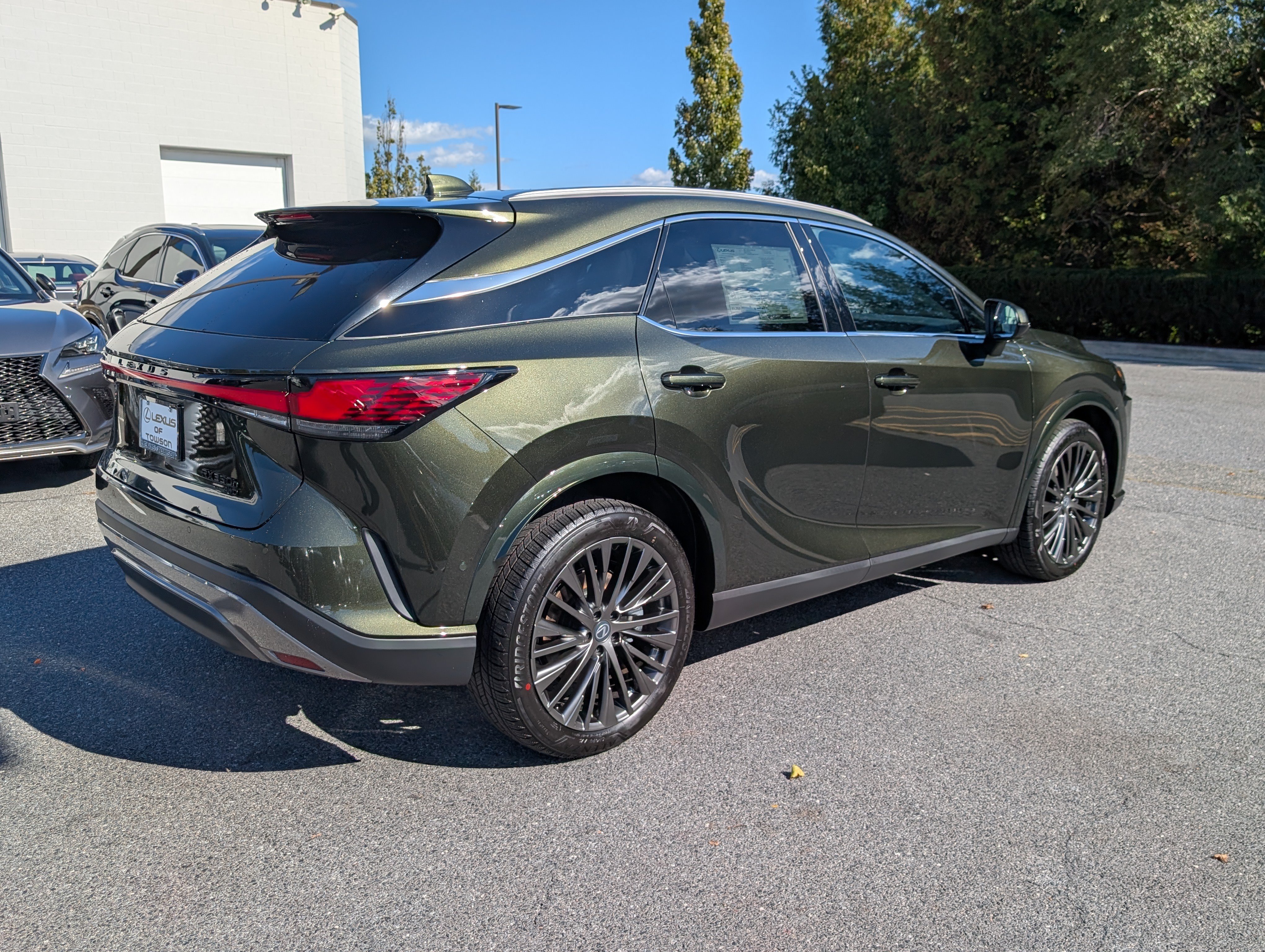 New 2026 Lexus RX 350 w/ Convenience Package AWD/4WD image 2