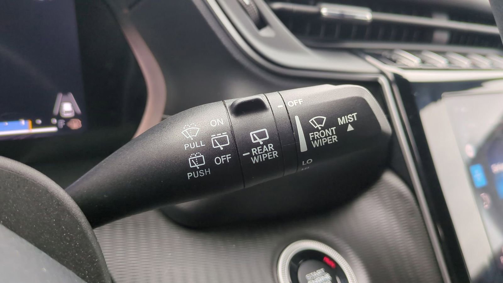 Used 2023 Jeep Grand Cherokee Altitude image 30