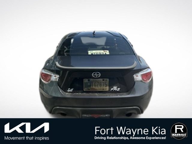 Used 2016 Scion FR-S RWD image 3