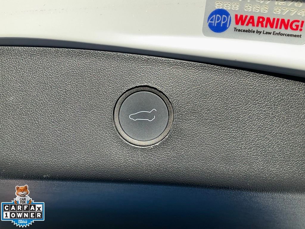 Used 2023 Tesla Model 3 Standard Range image 10