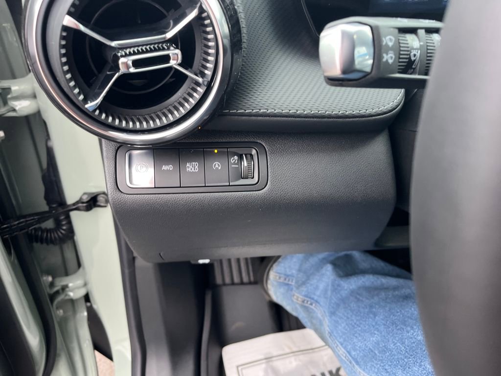 New 2026 Chevrolet Equinox LT image 13