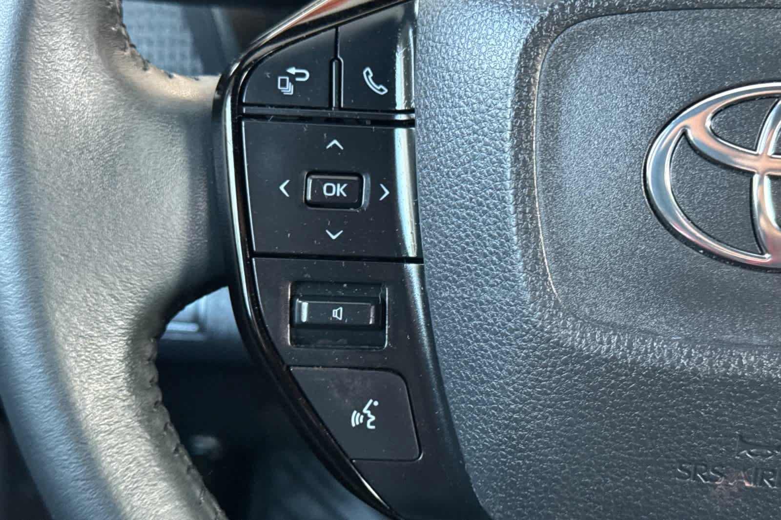 Certified 2024 Toyota bZ4X FWD image 25