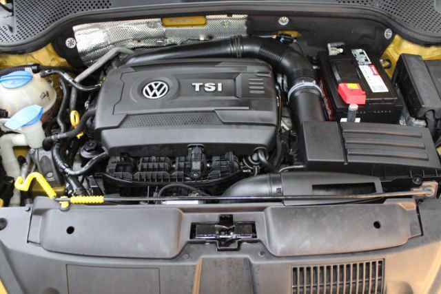 Used 2016 Volkswagen Beetle 1.8T Dune FWD image 23