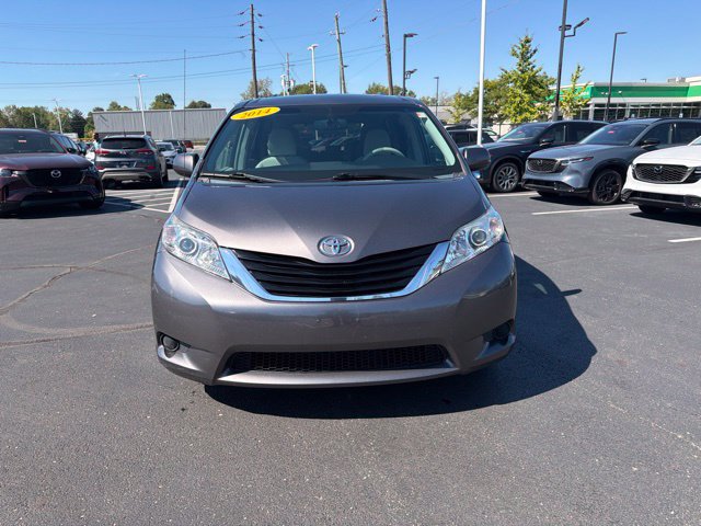 Used 2014 Toyota Sienna LE FWD image 24