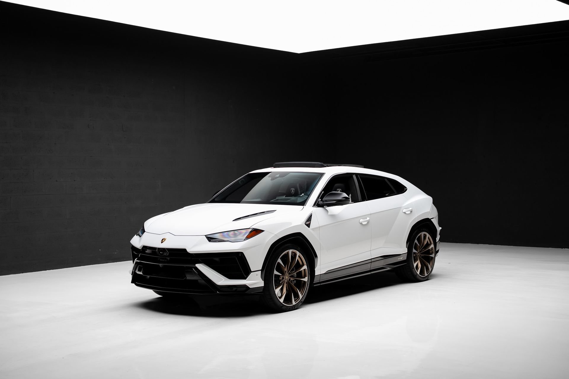 Used 2024 Lamborghini Urus S AWD/4WD image 4