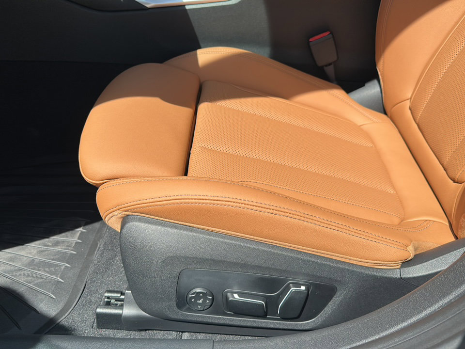 New 2026 BMW i4 eDrive40 w/ Premium Package image 12