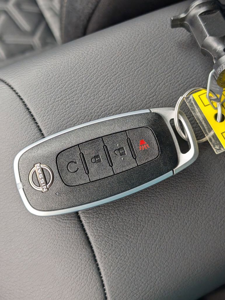 New 2026 Nissan Kicks SV image 30