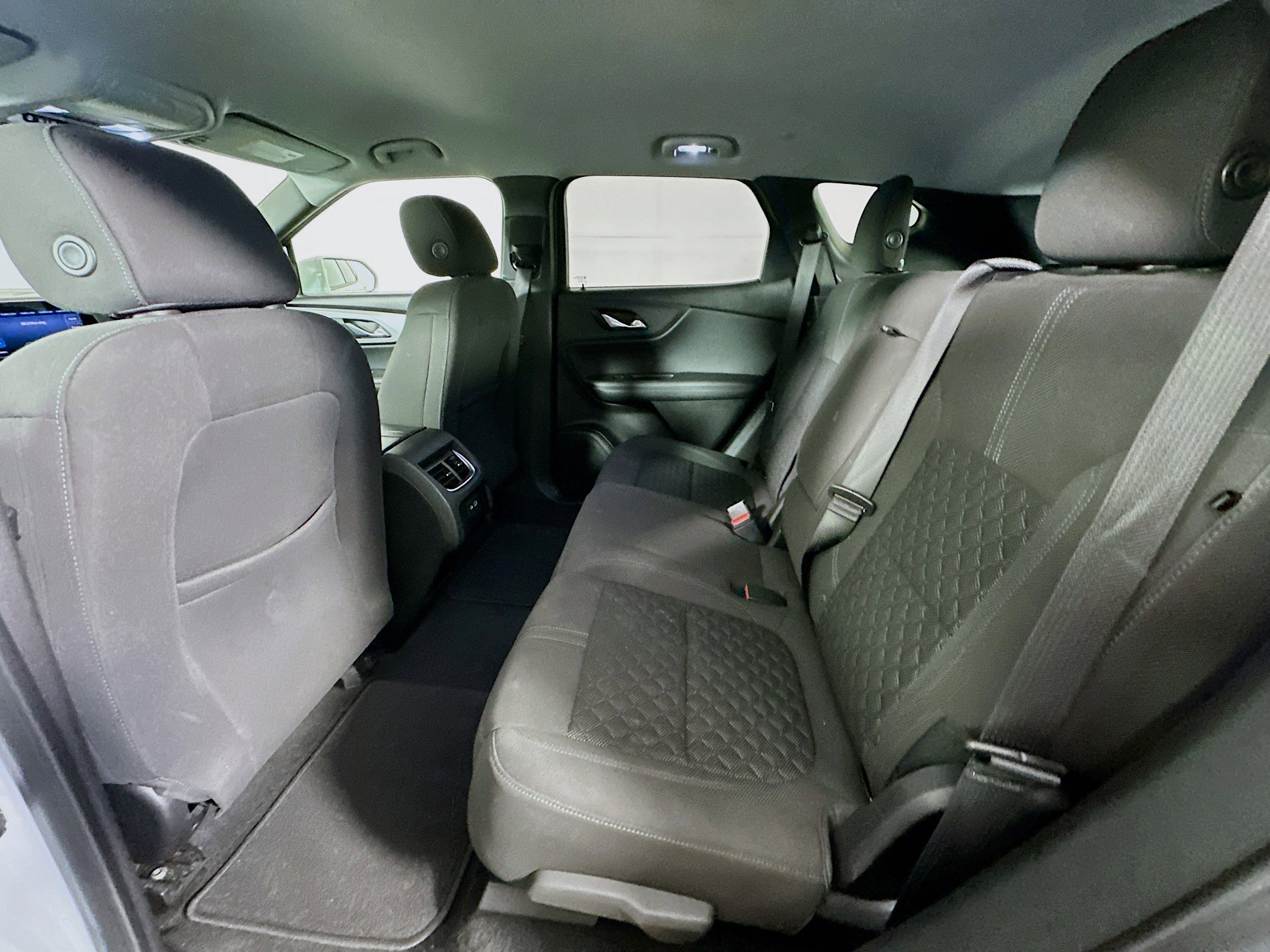 Used 2020 Chevrolet Blazer LT FWD image 25
