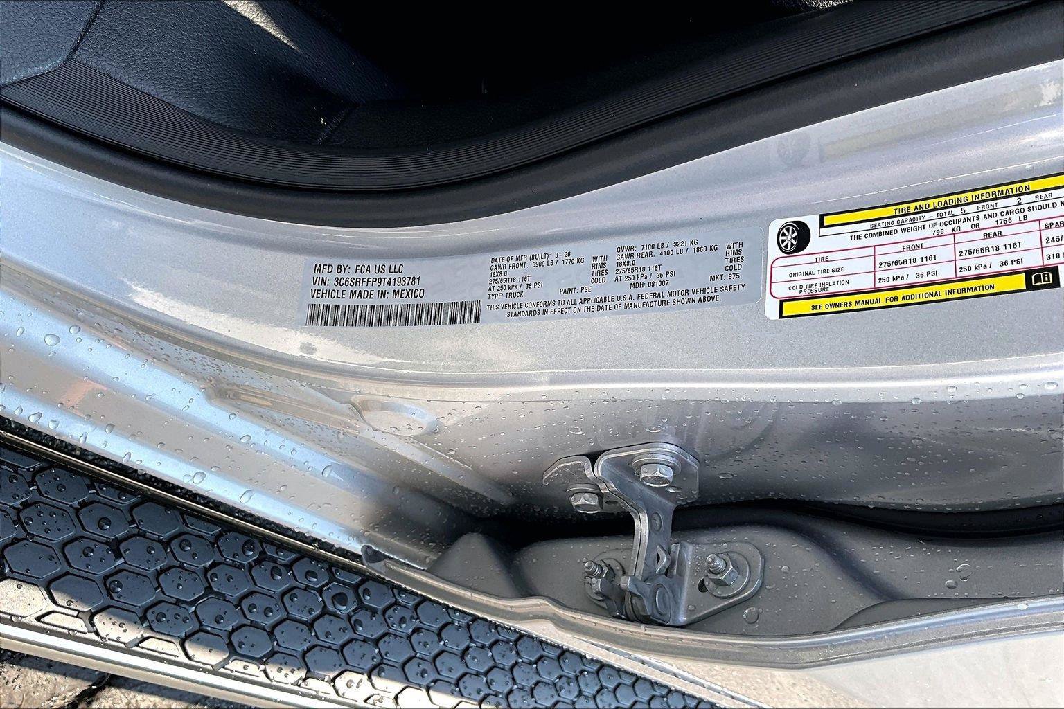New 2026 RAM 1500 Big Horn AWD/4WD image 14