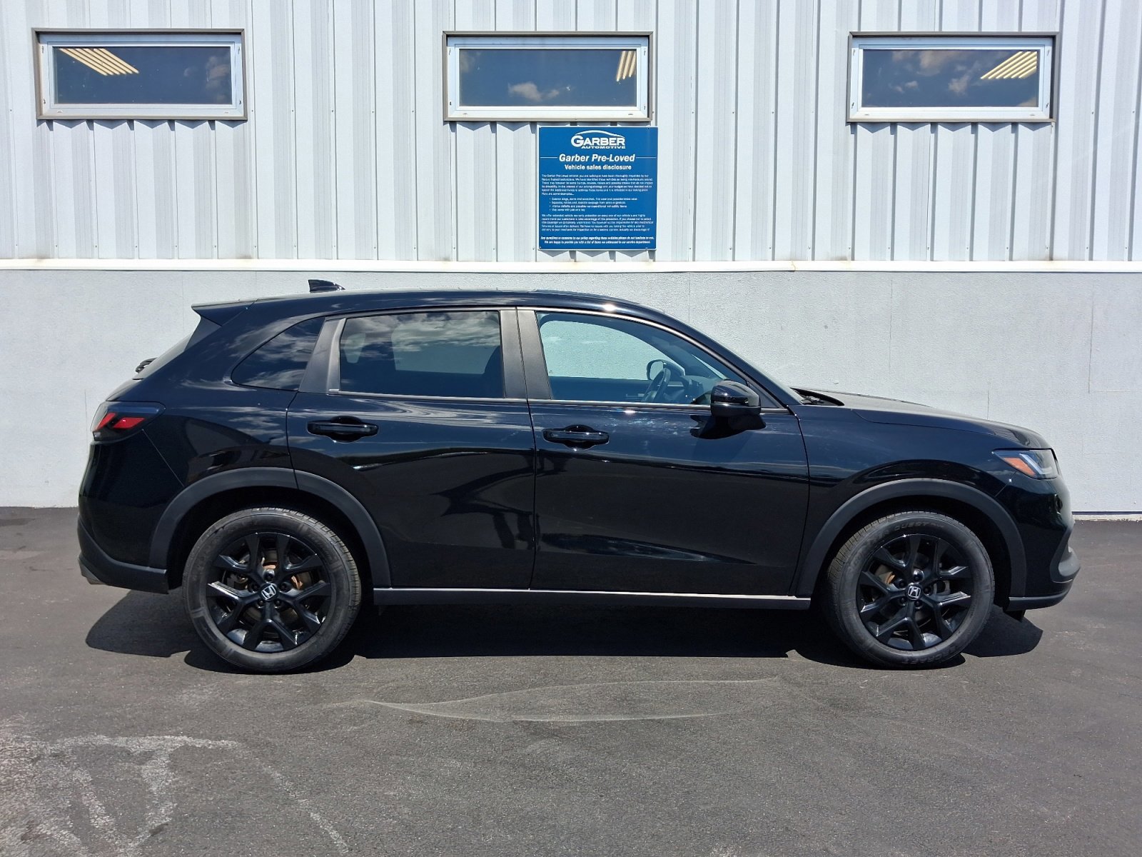 Used 2024 Honda HR-V Sport image 9
