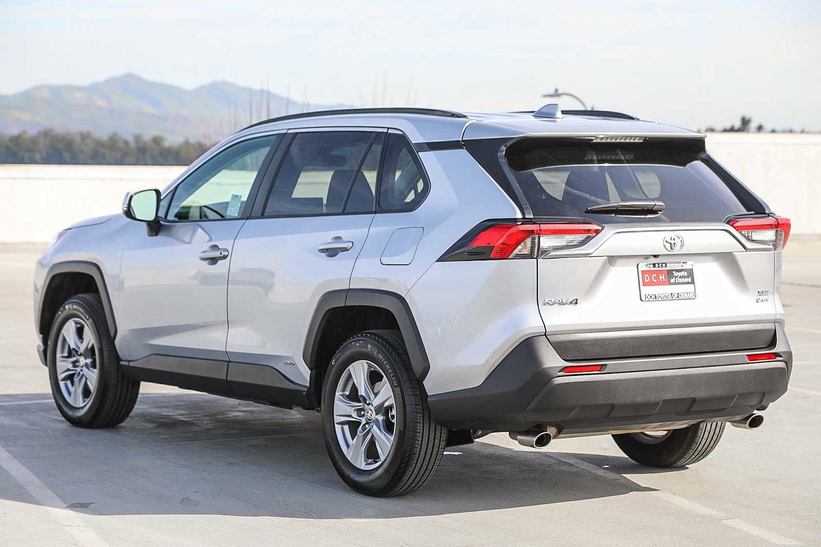 Certified 2025 Toyota RAV4 XLE image 8