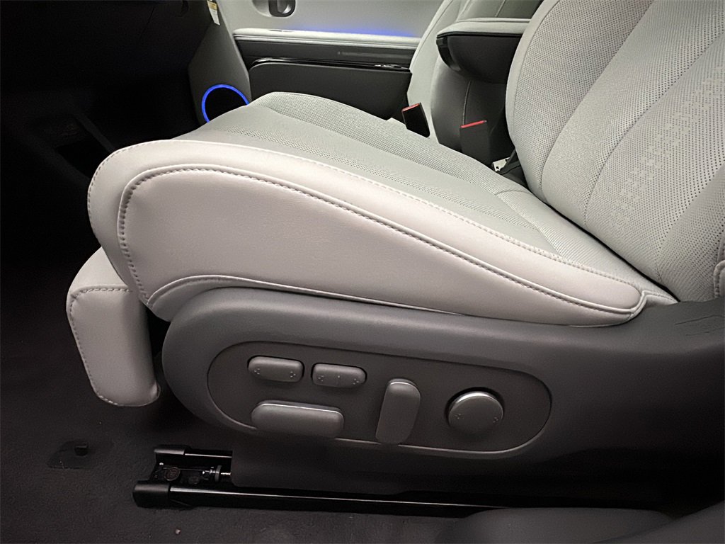 New 2026 Hyundai Ioniq 5 Limited image 10
