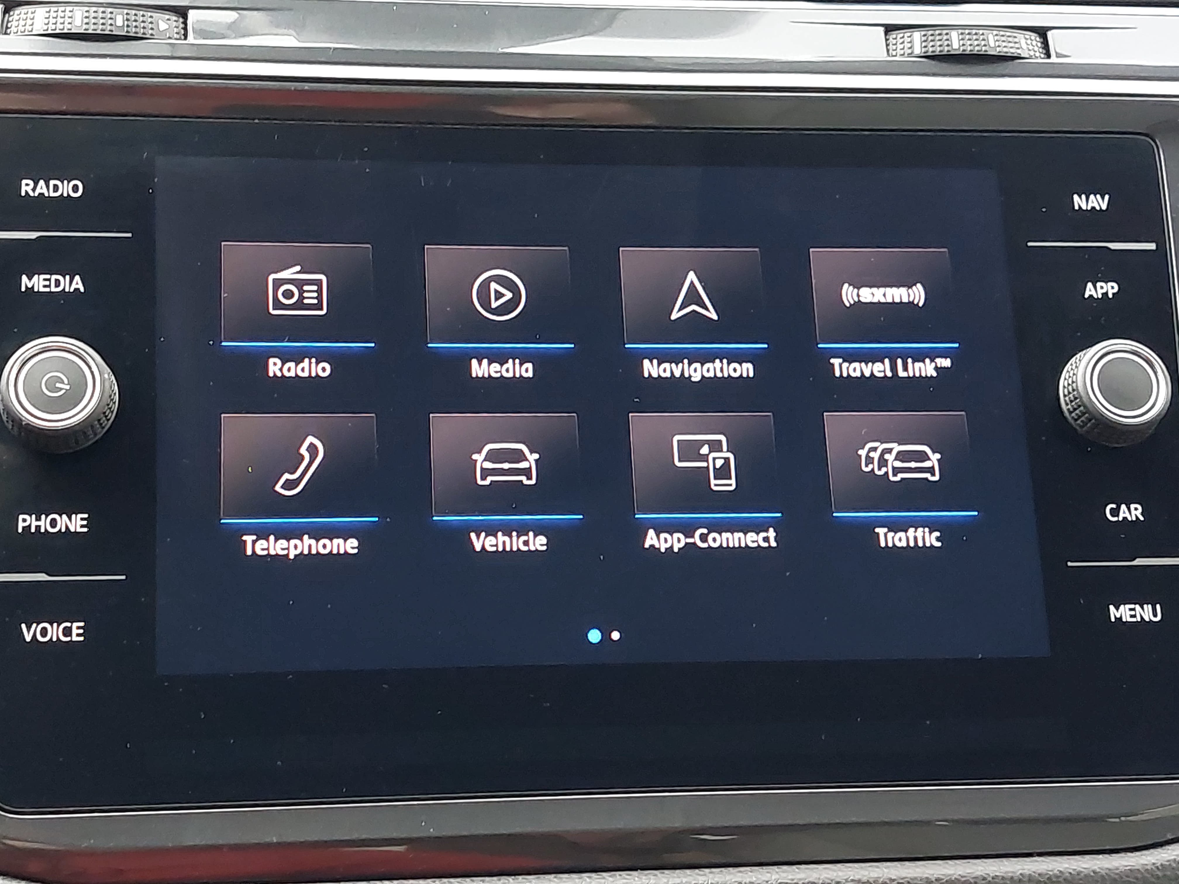 Used 2020 Volkswagen Tiguan SEL w/ 3rd Row Seat Package AWD/4WD image 26