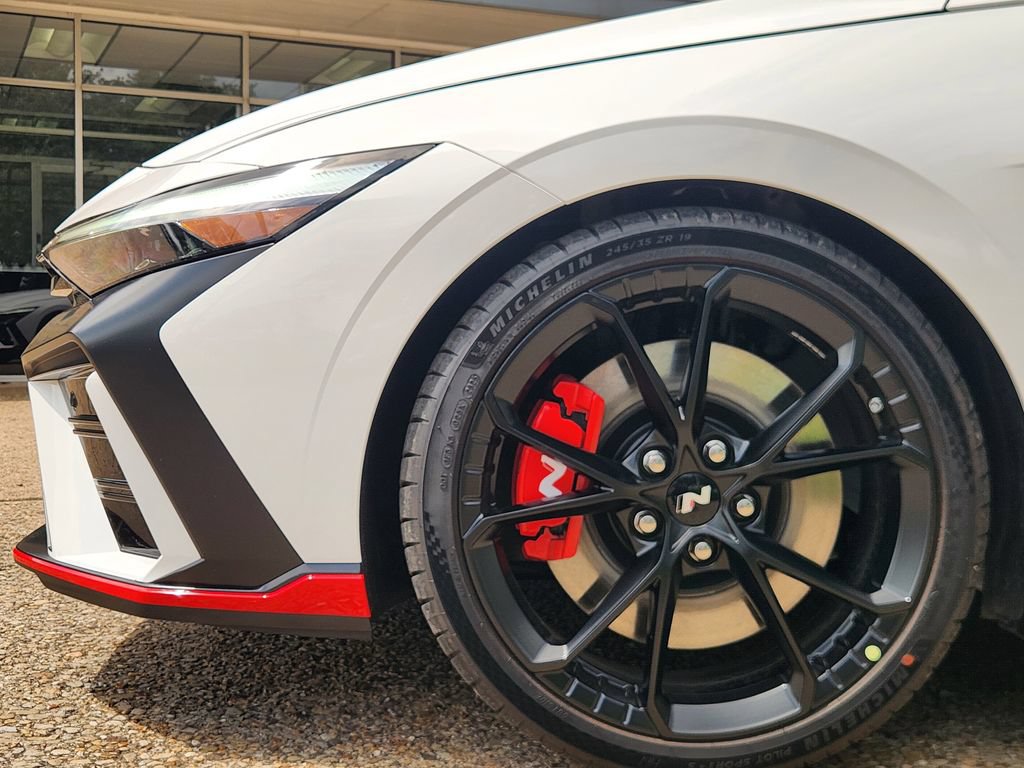 New 2026 Hyundai Elantra N FWD image 8