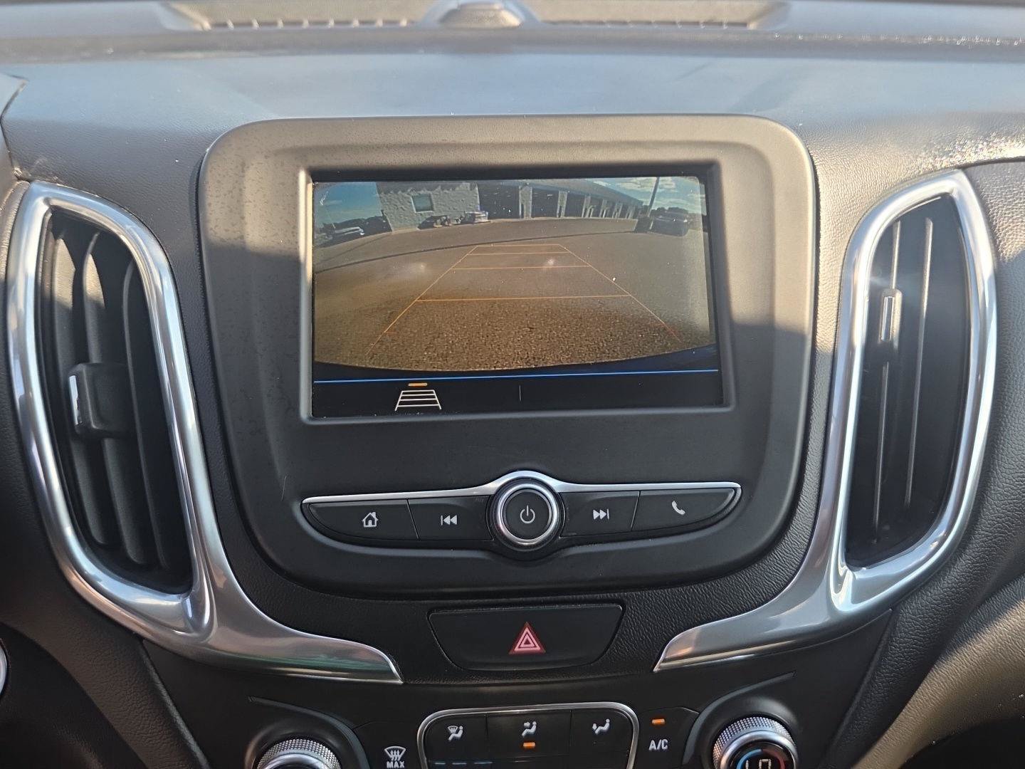 Used 2019 Chevrolet Equinox LT AWD/4WD image 22