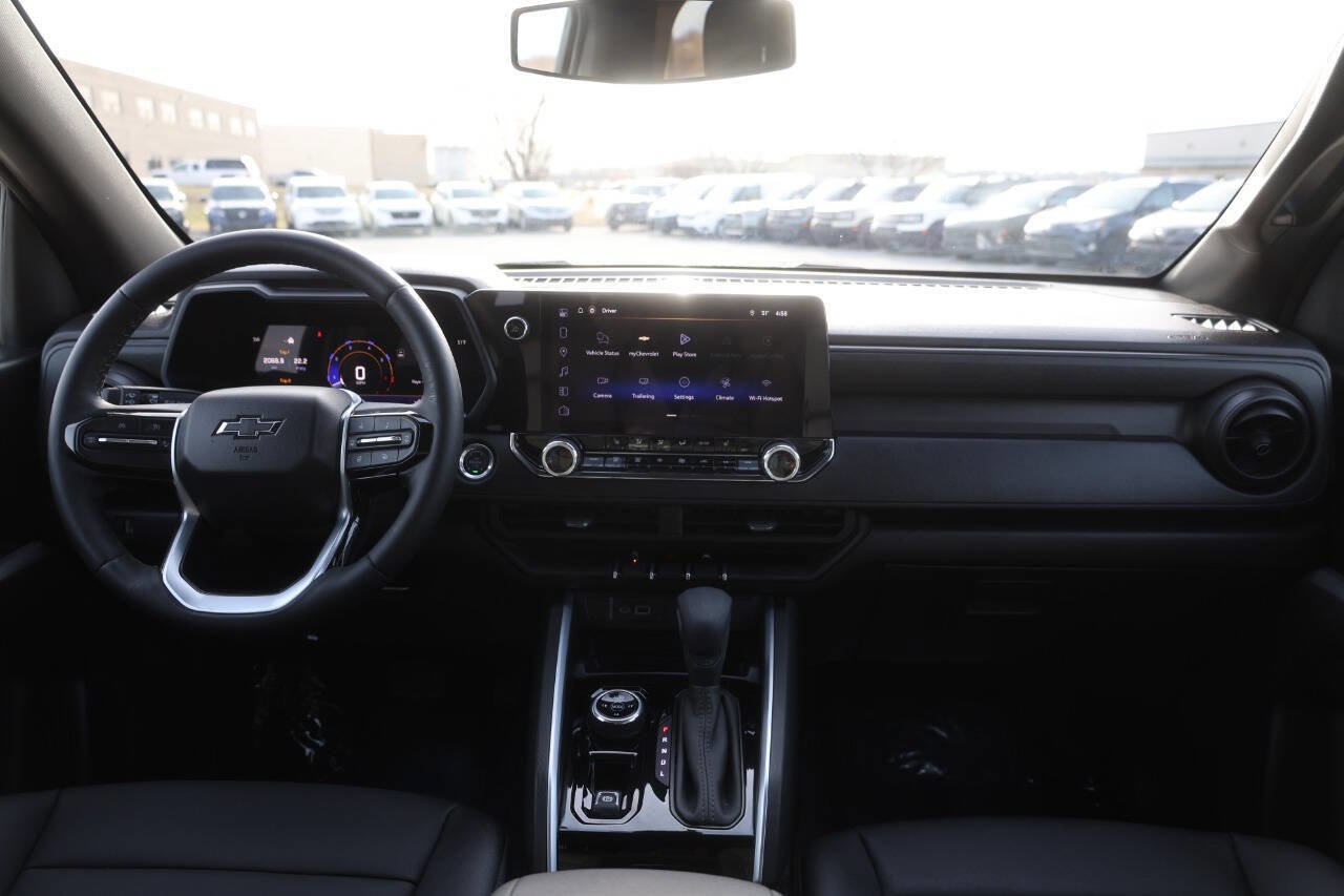 Used 2026 Chevrolet Colorado Trail Boss image 14