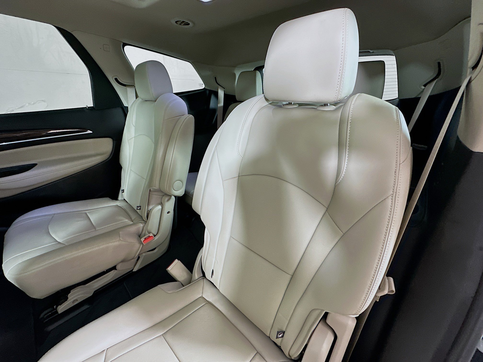 Used 2021 Buick Enclave Premium w/ Sun and Sites Package FWD image 24