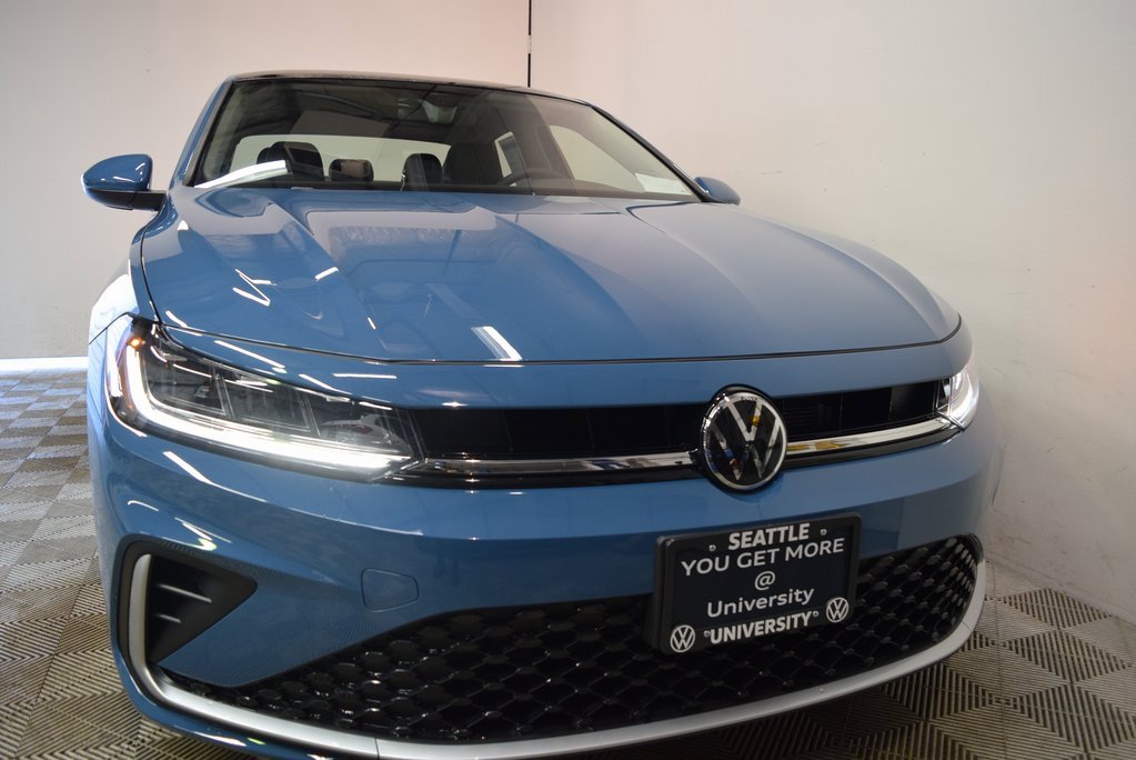 New 2026 Volkswagen Jetta SE image 2