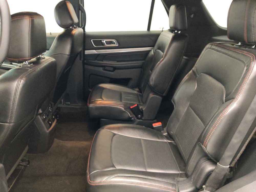 Used 2017 Ford Explorer Sport w/ Equipment Group 401A AWD/4WD image 18