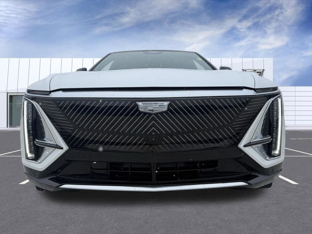 Certified 2024 Cadillac Lyriq Luxury image 7