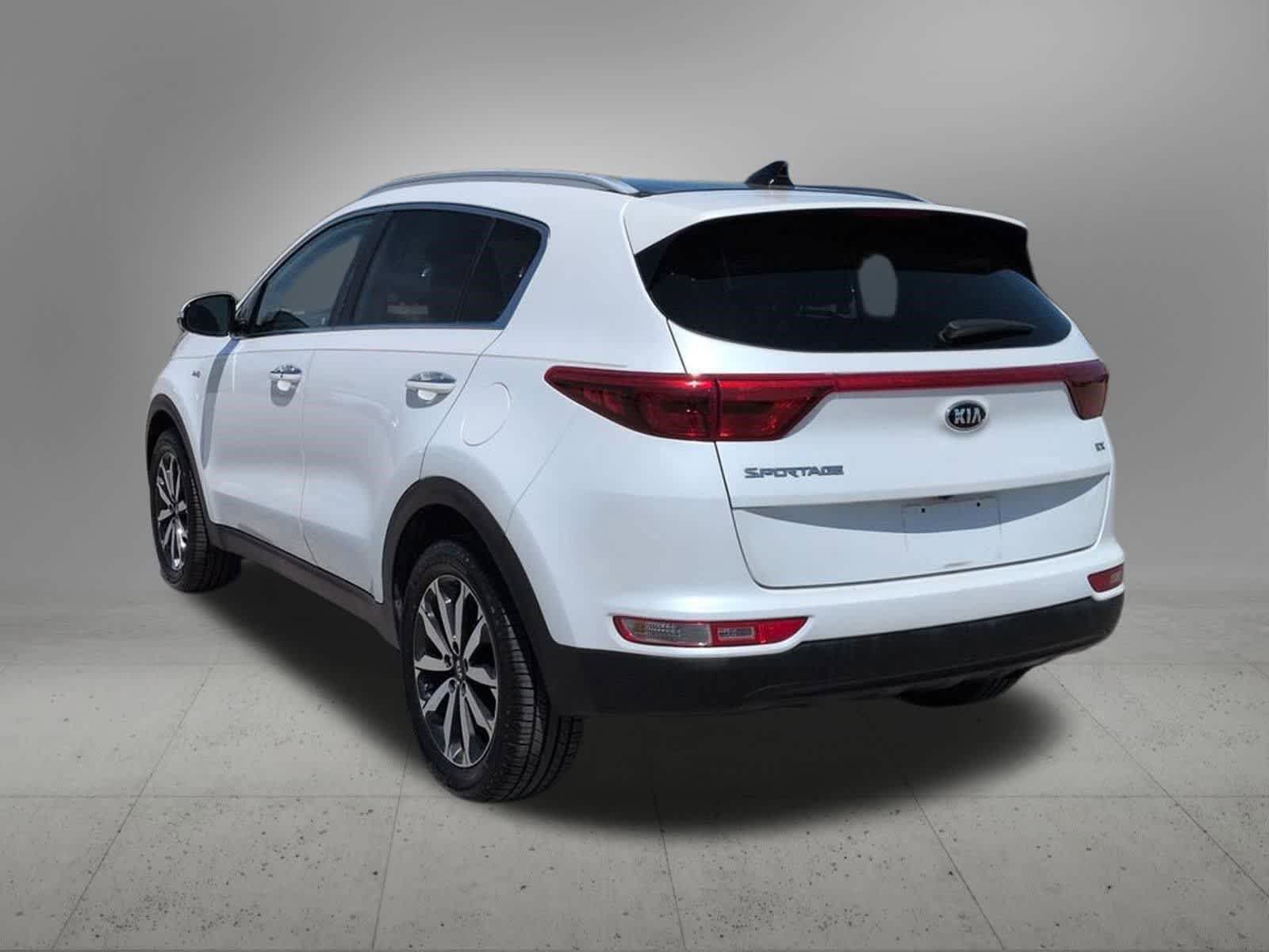 Used 2017 Kia Sportage EX w/ EX Premium Package AWD/4WD image 4