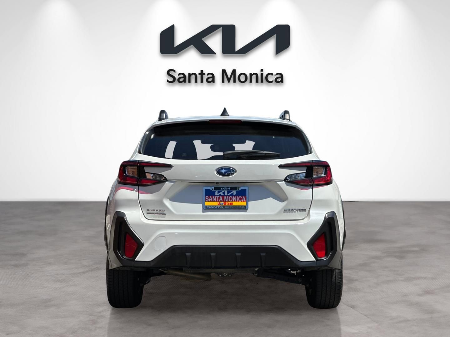Used 2024 Subaru Crosstrek 2.0i Premium AWD/4WD image 5