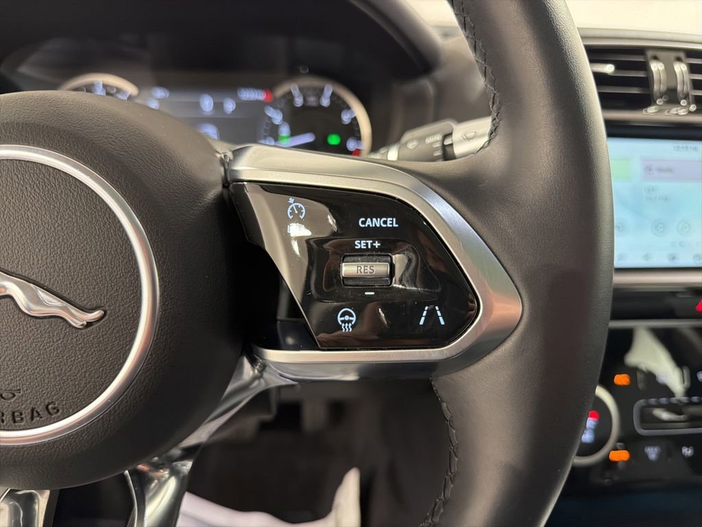 Used 2020 Jaguar XE S AWD/4WD image 13