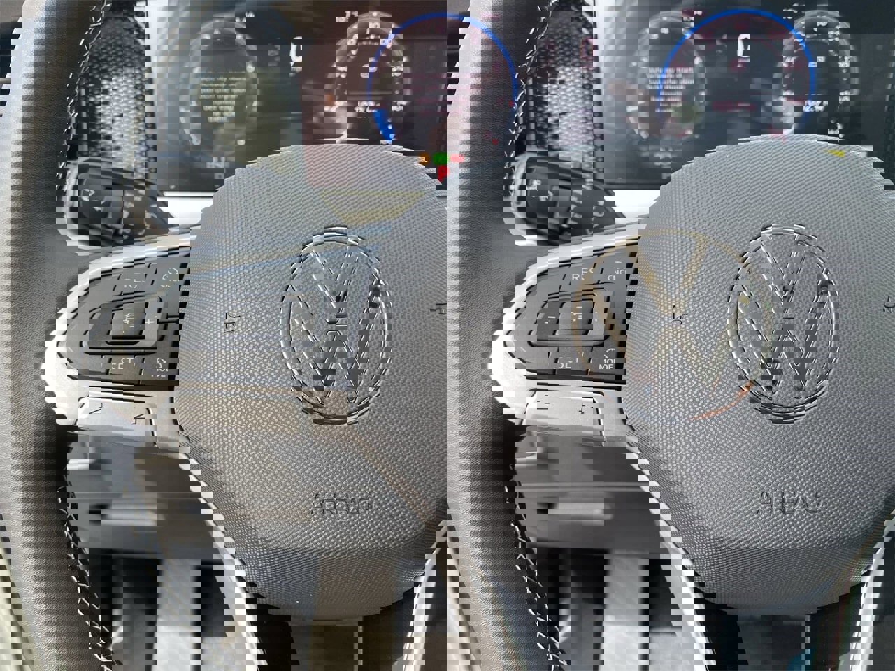 New 2025 Volkswagen Tiguan S image 19