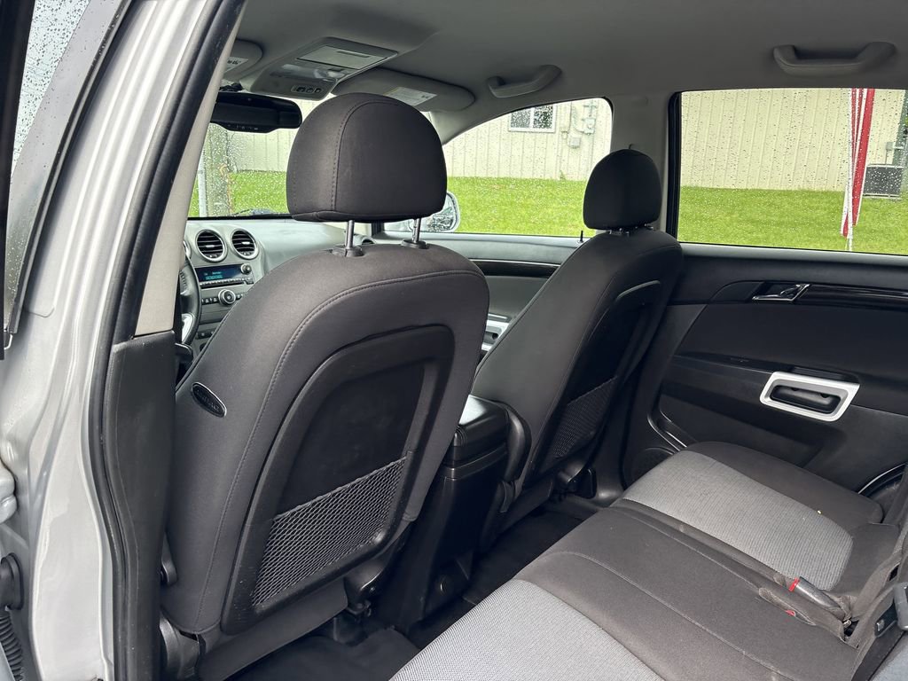 Used 2014 Chevrolet Captiva Sport LT FWD image 20