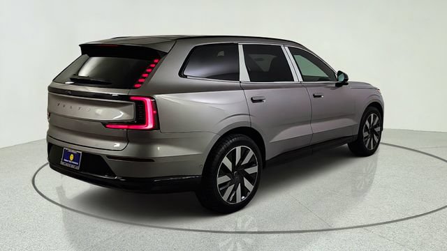 New 2026 Volvo EX90 Plus AWD/4WD image 7