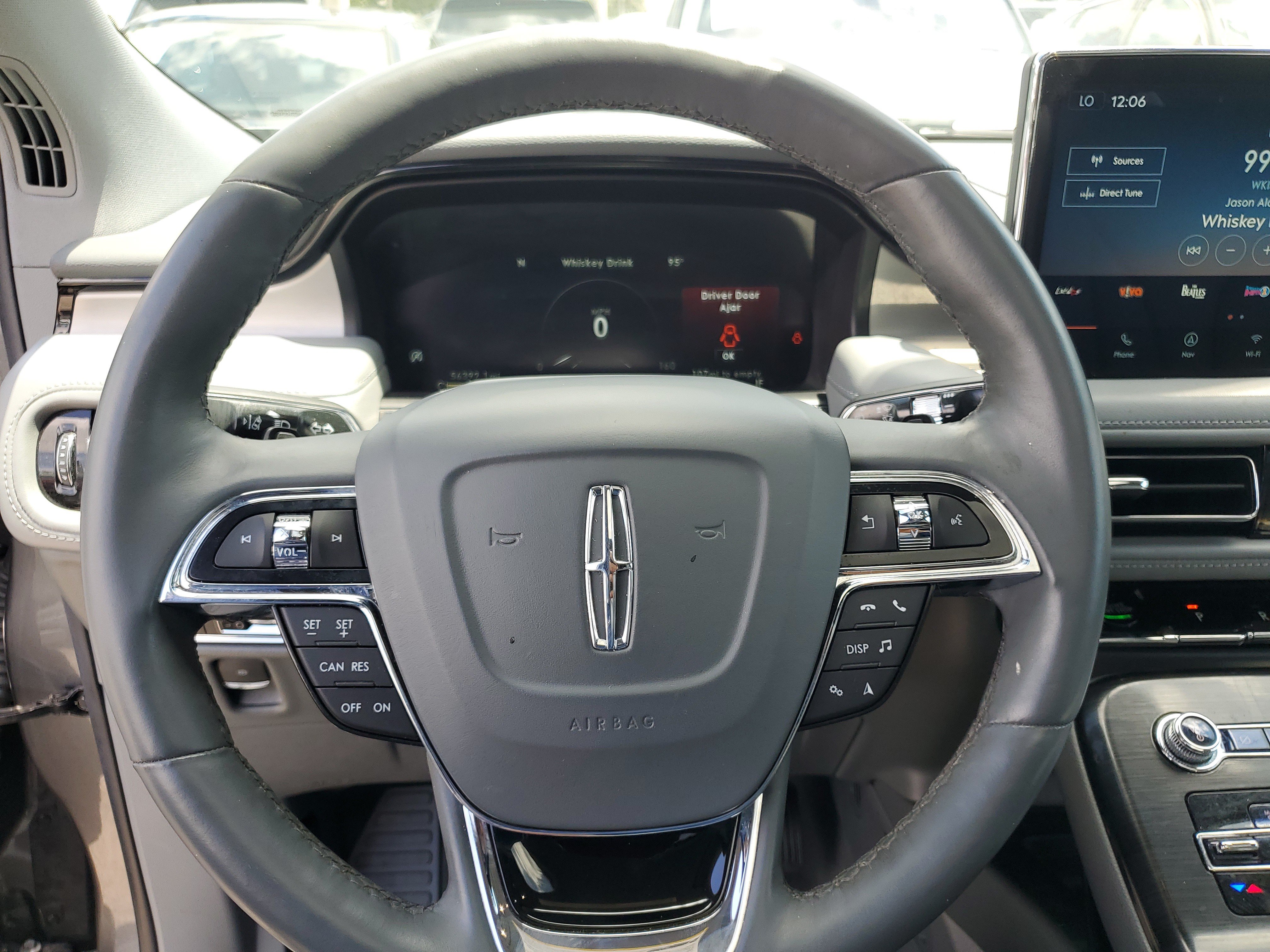 Used 2021 Lincoln Nautilus Reserve w/ Class II Trailer Tow Package FWD image 18