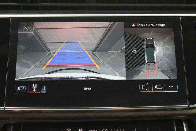 Used 2021 Audi Q7 3.0T Premium Plus AWD/4WD image 21