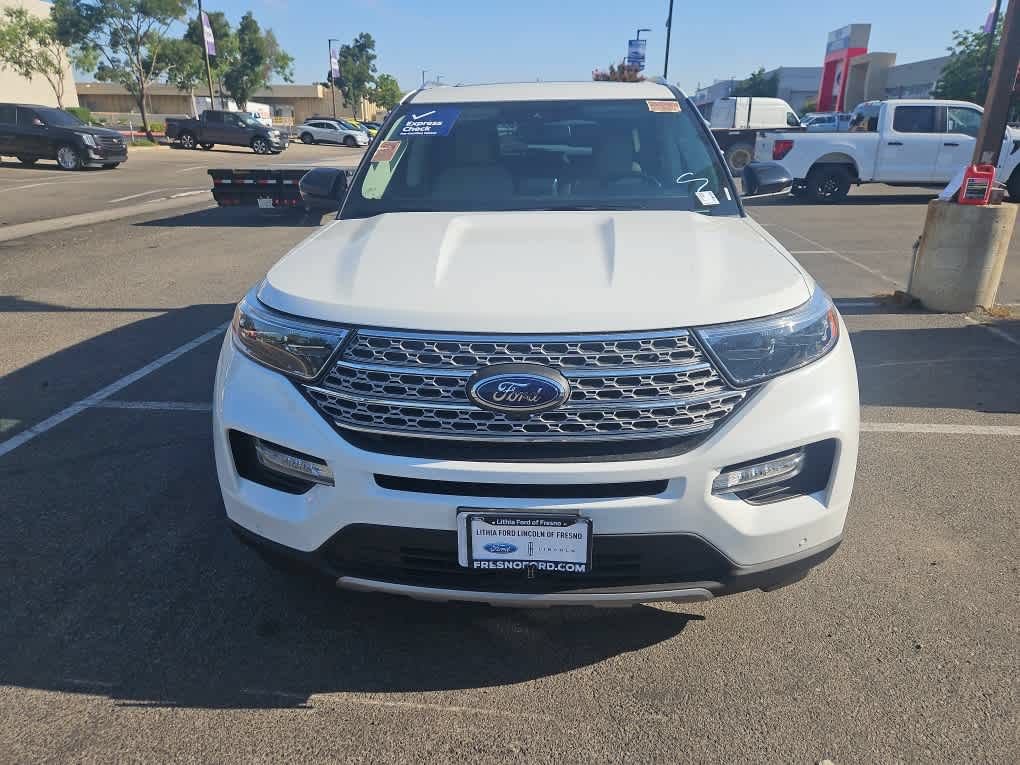 Used 2023 Ford Explorer Limited w/ Limited Technology Package RWD image 2