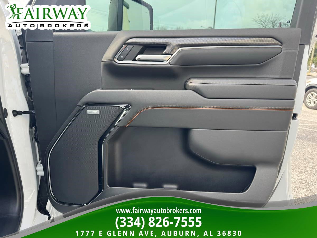 Used 2024 GMC Sierra 2500 AT4 w/ AT4 Premium Plus Package image 30