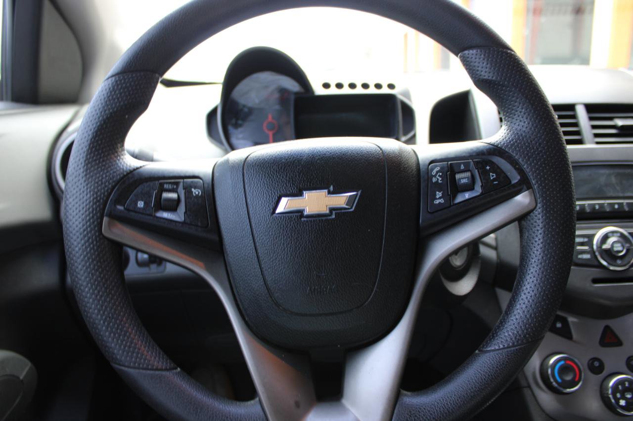 Used 2013 Chevrolet Sonic LT FWD image 14