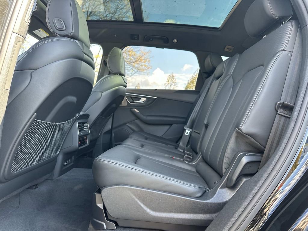 New 2026 Audi Q7 3.0T Prestige image 27