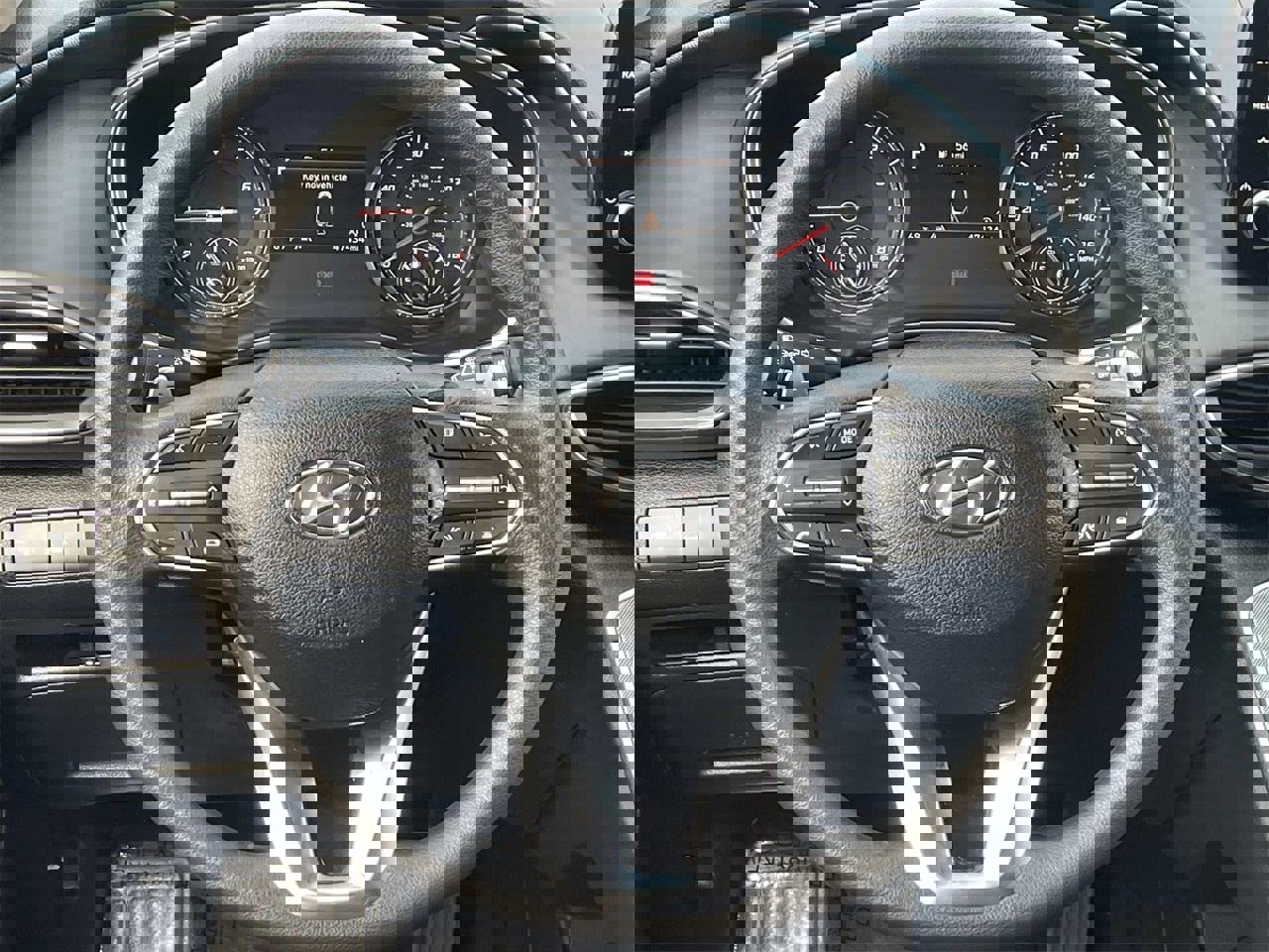 Certified 2022 Hyundai Santa Fe SEL w/ Cargo Package image 21