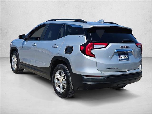 Used 2022 GMC Terrain SLE w/ Driver Convenience Package FWD image 8
